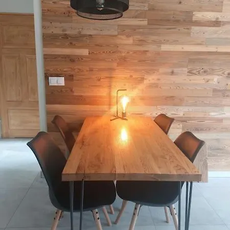 Lesny 3 Sarny Apartament *