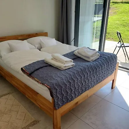 Lesny 3 Sarny 스클라르스카포렘바