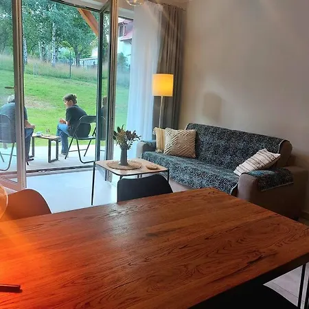 아파트 Lesny 3 Sarny *